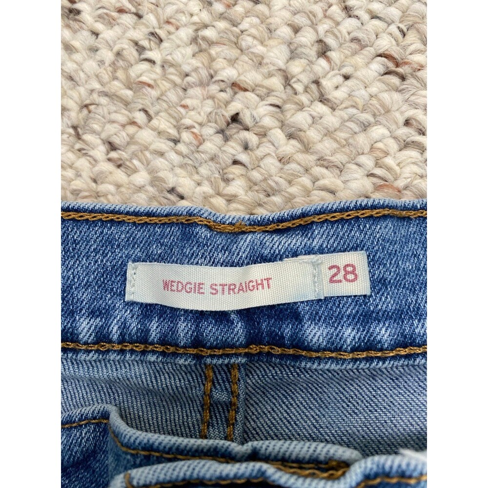 Levi’s Wedgie Straight High Rise Crop Button Fly Women's Jeans Size 28 - Picture 8 of 10